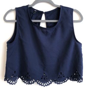 Crop Top/Shorts Outfit